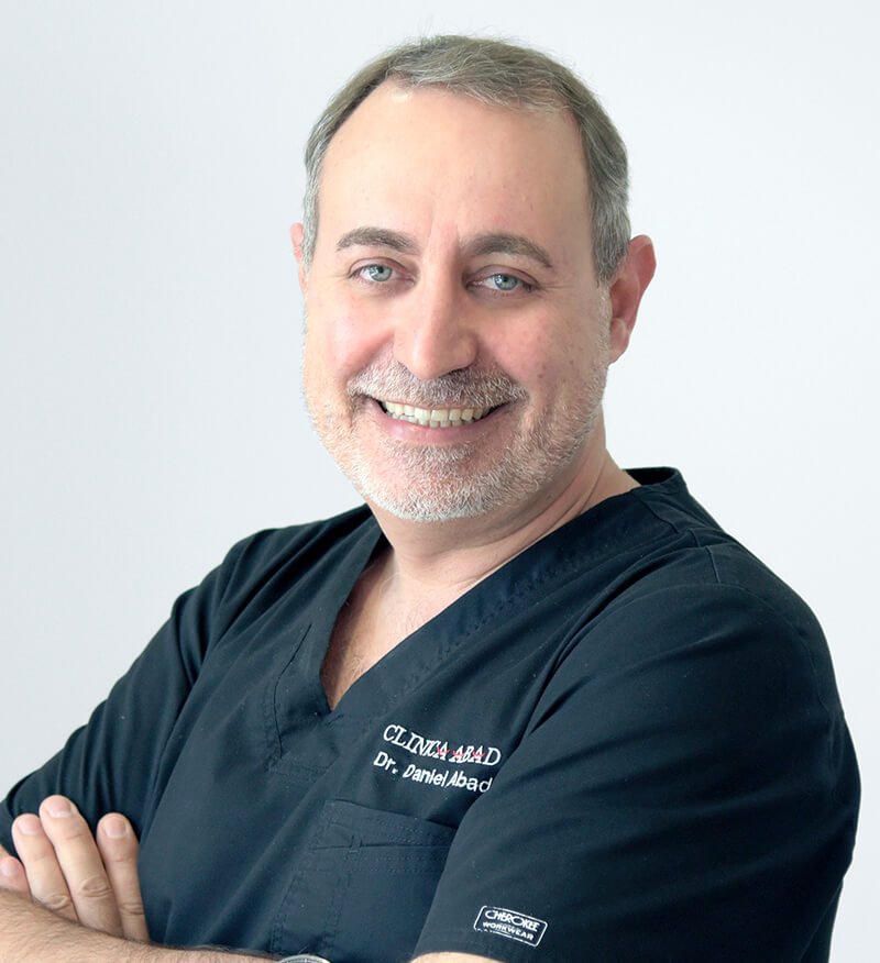 Dr-Daniel-Abad-coordinador-master-laser-odontologia-barcelona